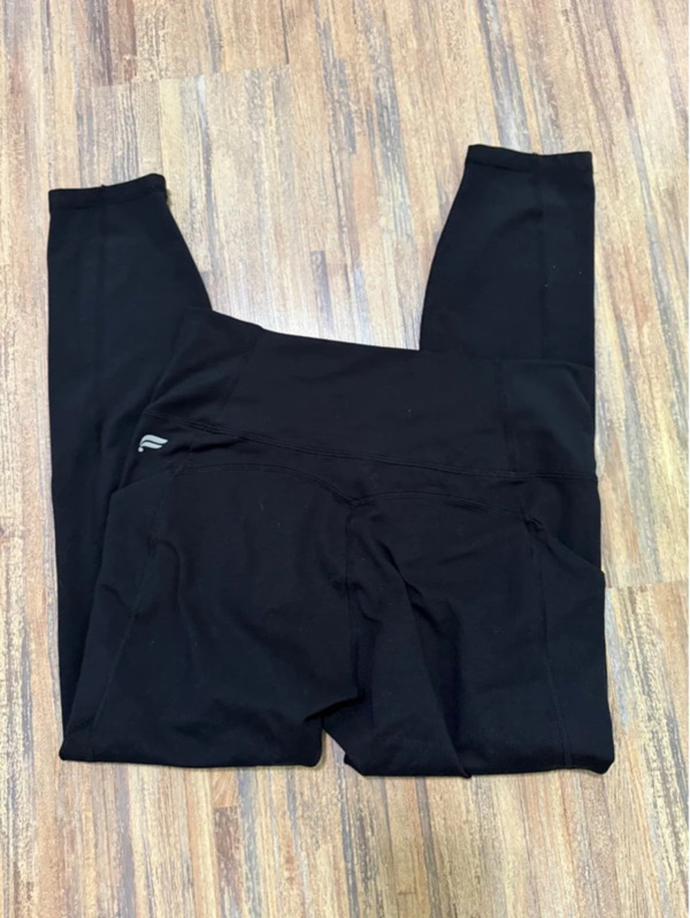 Fabletics purelux legging size medium 7/8 length